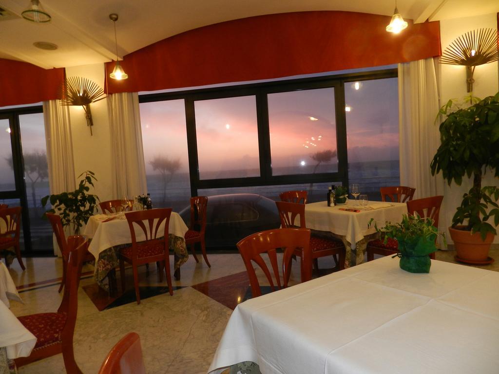 Hotel Il Mulino Capo dʼOrlando Extérieur photo