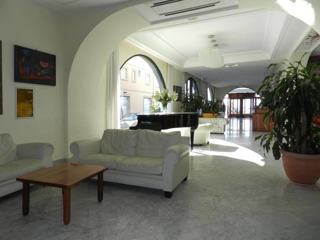 Hotel Il Mulino Capo dʼOrlando Extérieur photo