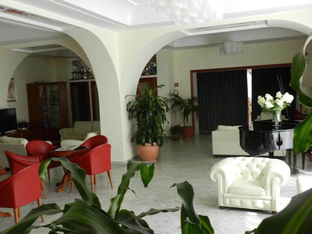 Hotel Il Mulino Capo dʼOrlando Extérieur photo